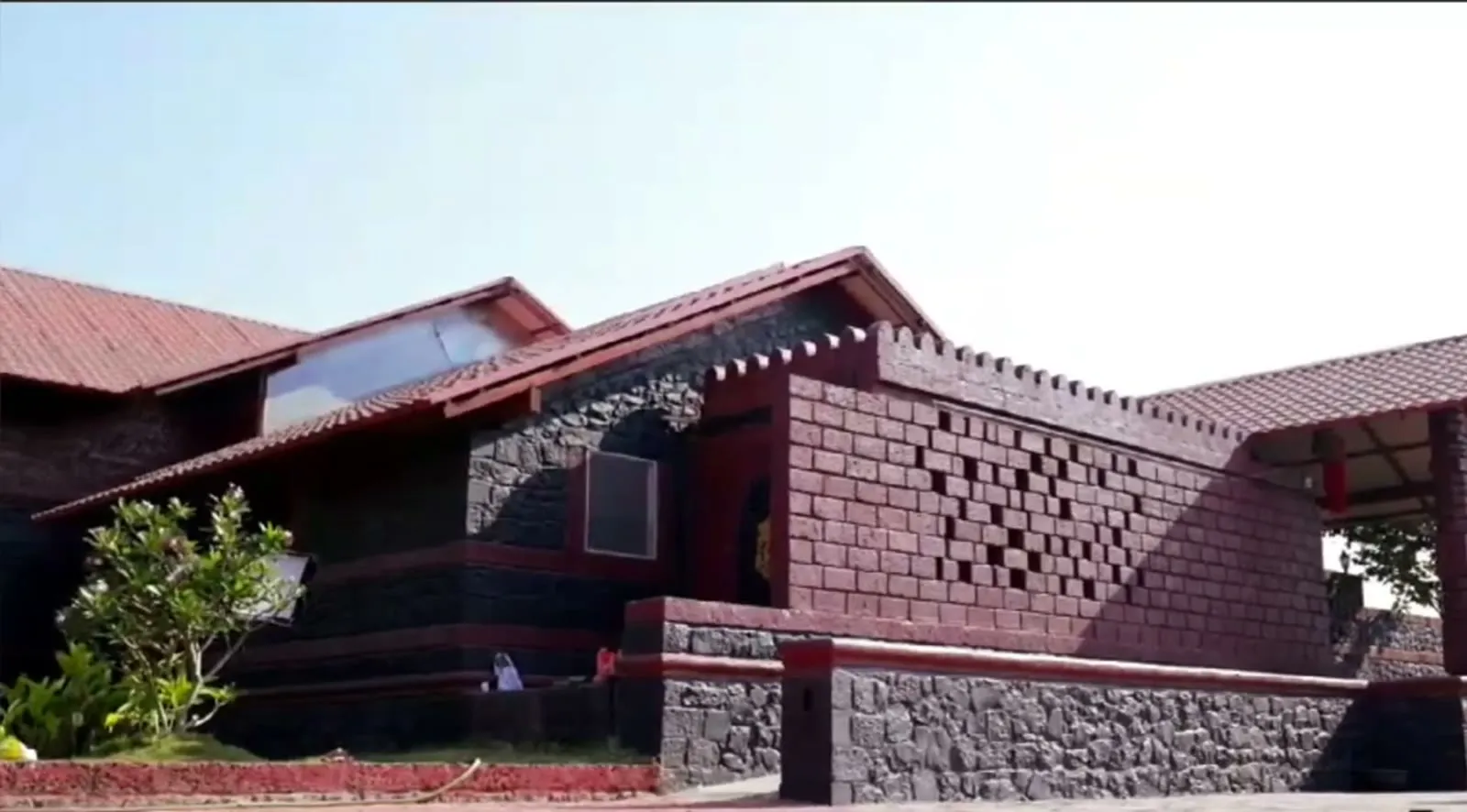 The Gateway (प्रवेशद्वार) — ShivBhumi Farmhouse
